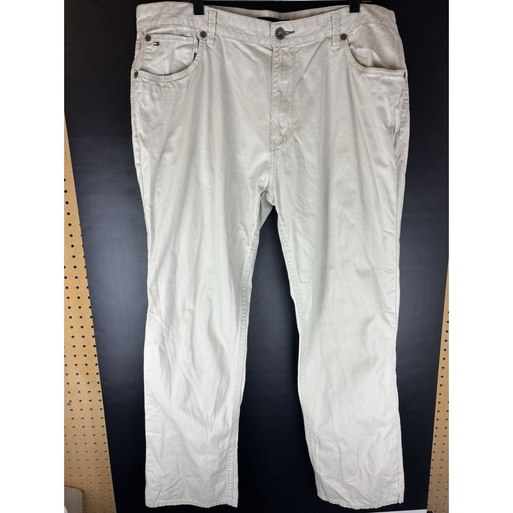 Men's Beige Tommy Hilfiger Casual Pants Size 40/32
